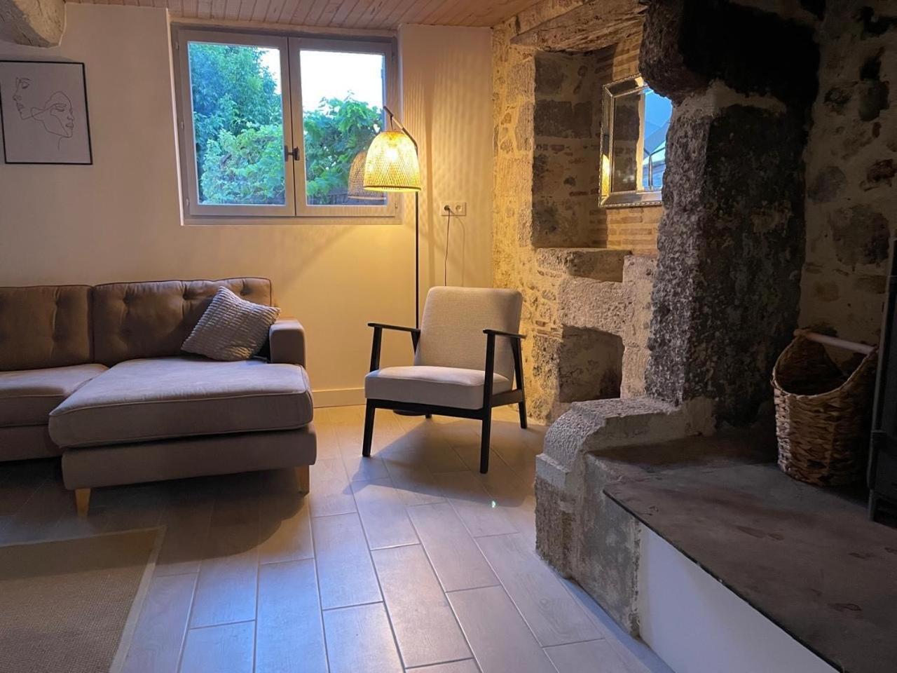 Gites De Verger, Stylish Self Catering Cottages In Sos Eksteriør billede